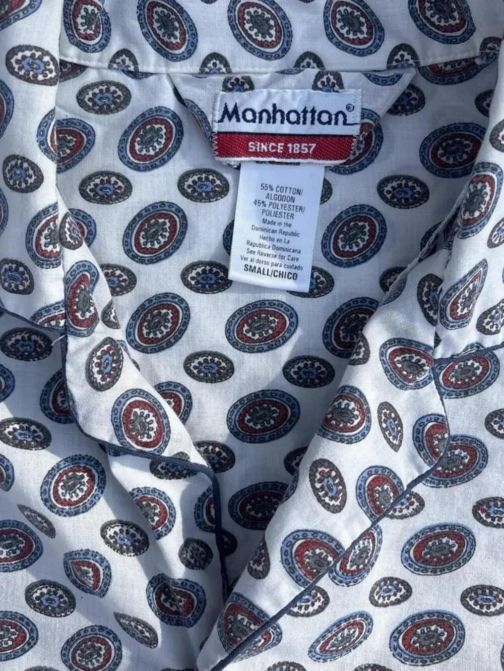Vintage Manhattan pajama set with repeating oval pattern